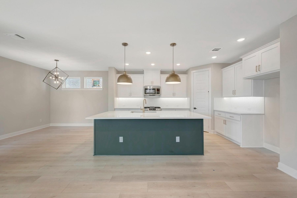 4901 Vizsla Lane - Photo 4