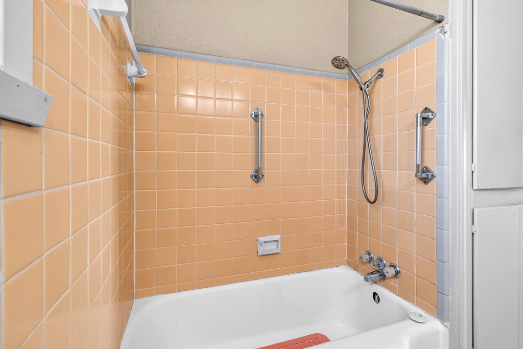 620 Oakwood Lane - Photo 19