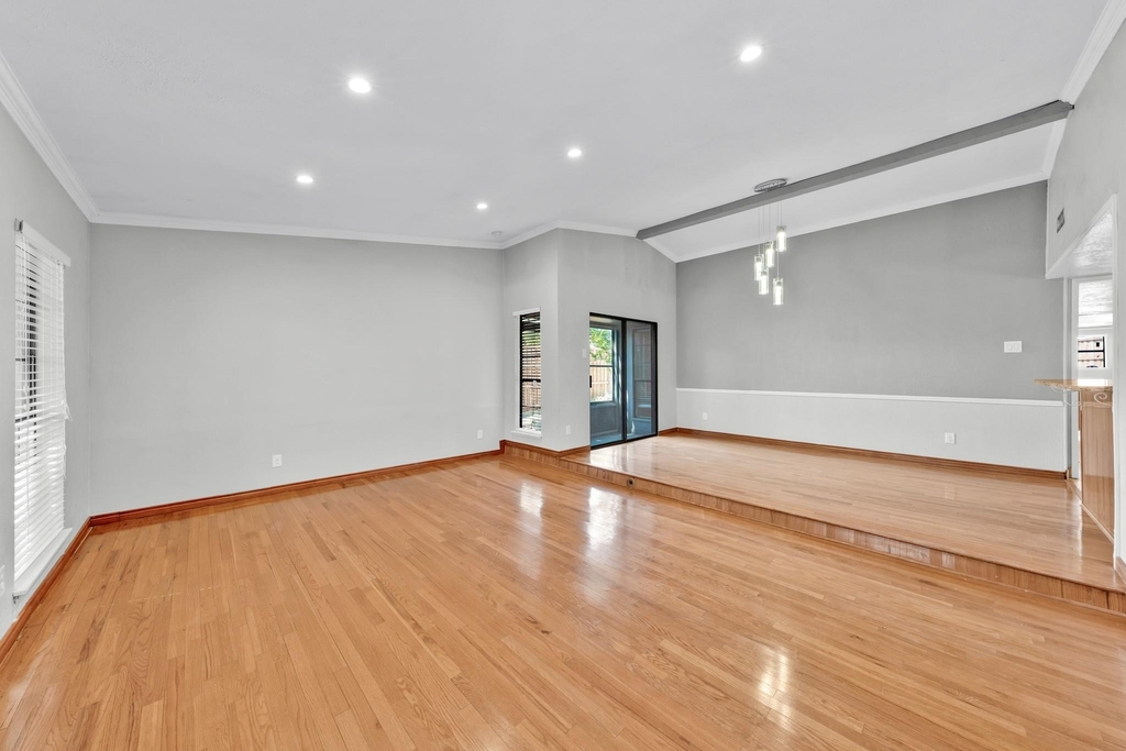 1715 Cherokee Trail - Photo 10