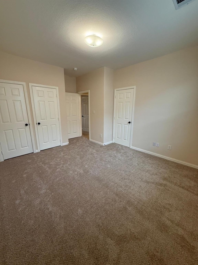 6406 Shakespeare Place - Photo 4