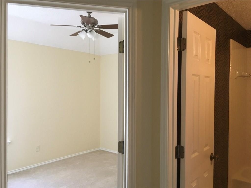 421 Leisure Lane - Photo 11