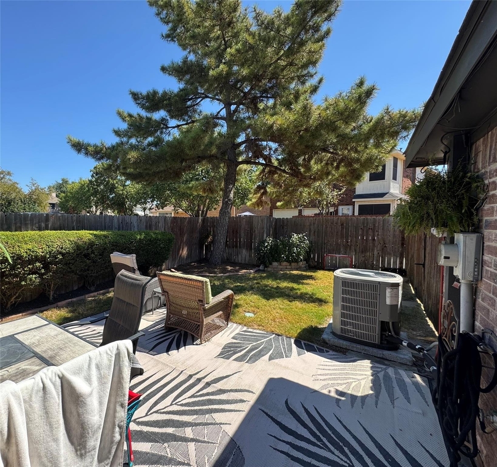 421 Leisure Lane - Photo 14