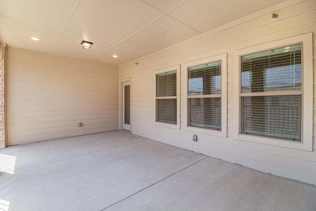 315 Ferndale Street - Photo 23
