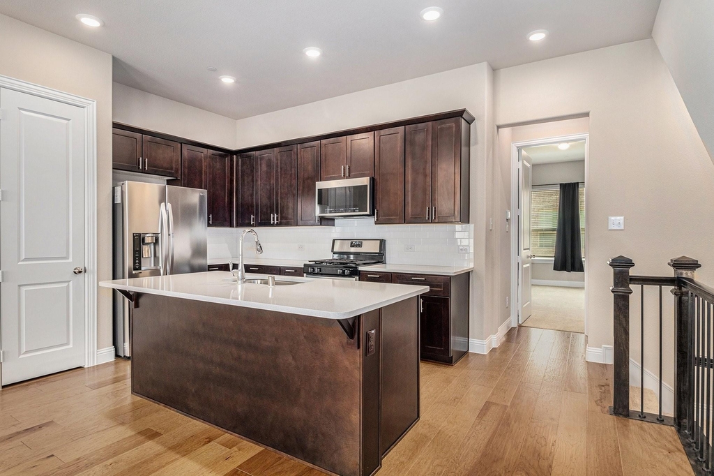 315 Ferndale Street - Photo 12