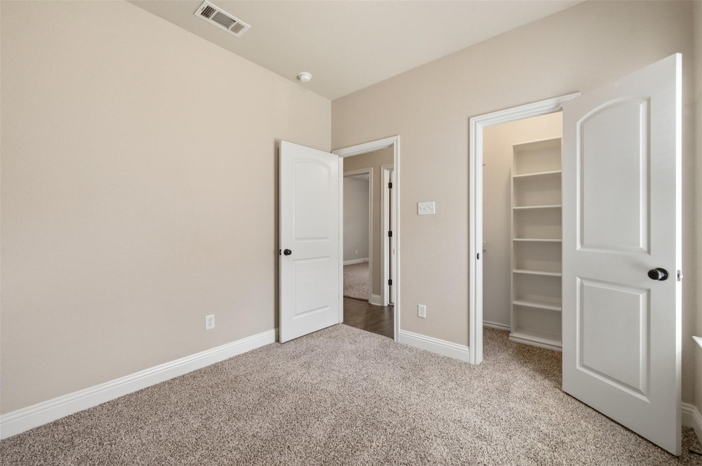 3217 Karen Street - Photo 10