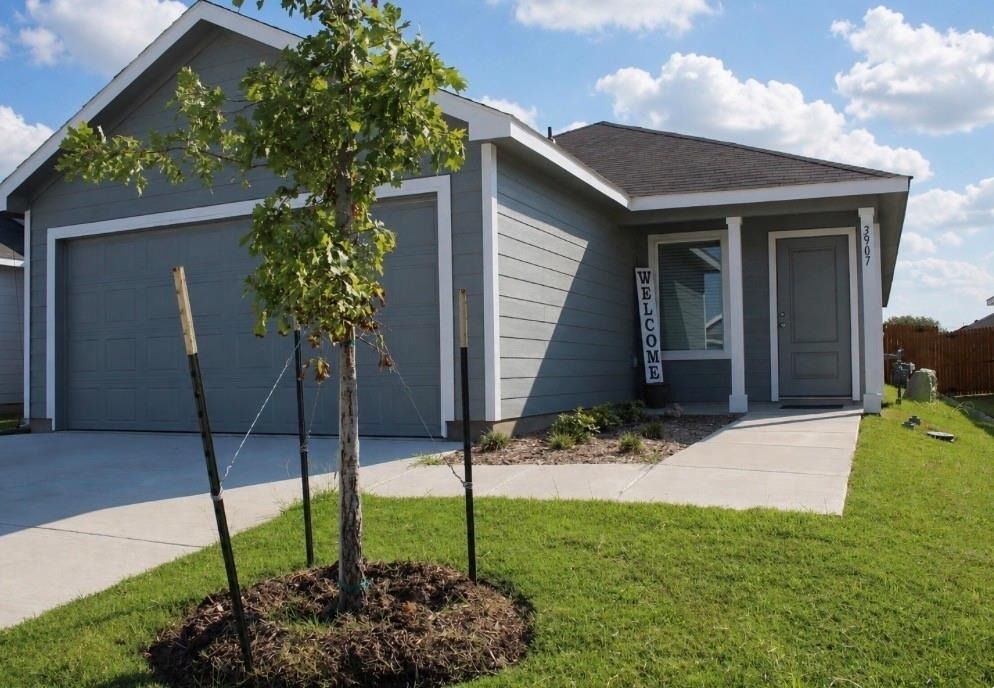 3907 Ontario Way - Photo 1