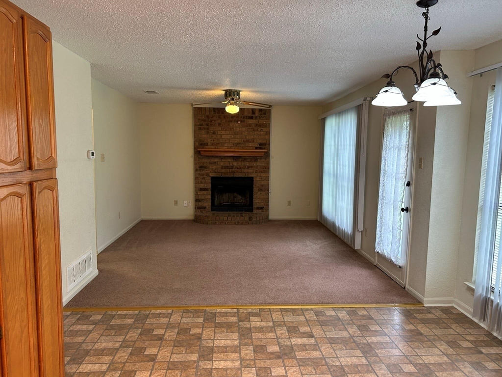 1225 Eaton Lane - Photo 8