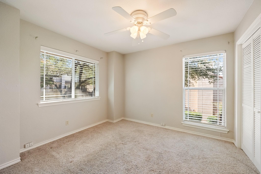 3326 Augusta Boulevard - Photo 25