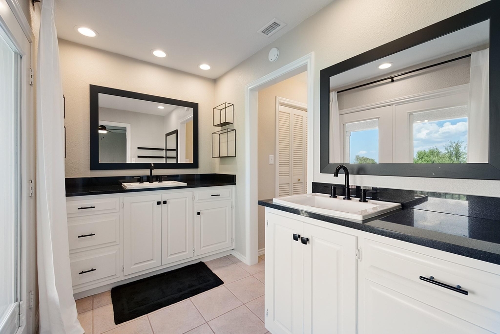 3326 Augusta Boulevard - Photo 21