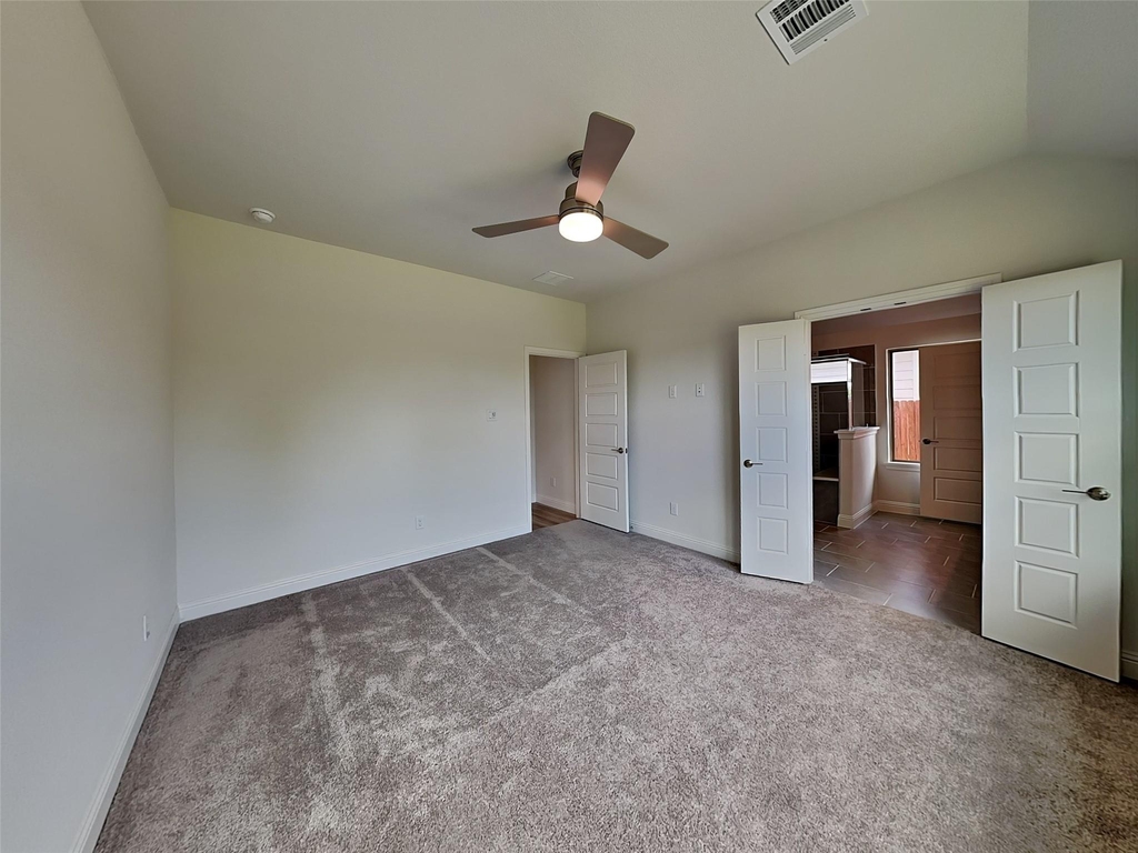 925 King Street - Photo 7