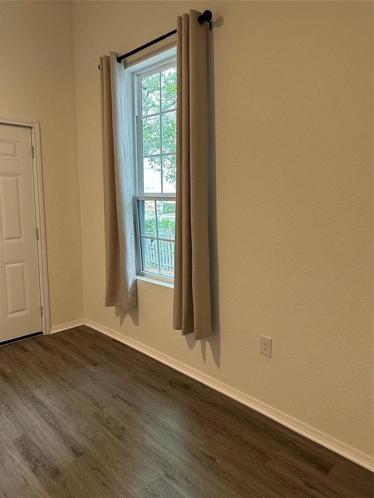 301 Ward Street - Photo 15