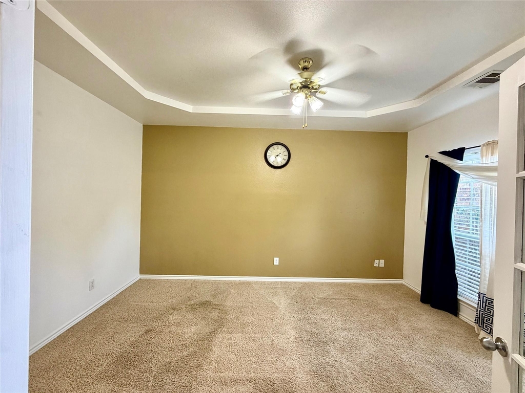 5808 Colby Drive - Photo 5