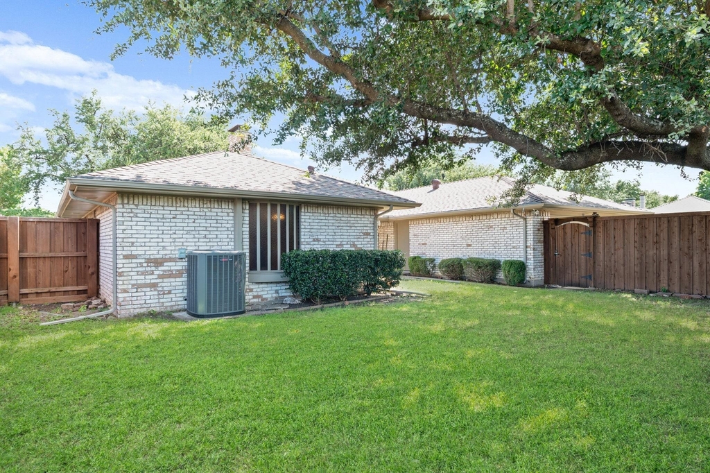 621 Harvest Glen Drive - Photo 21