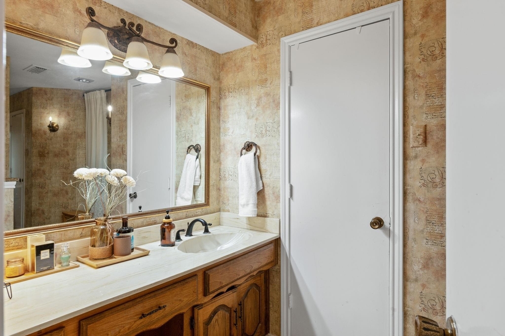 621 Harvest Glen Drive - Photo 14