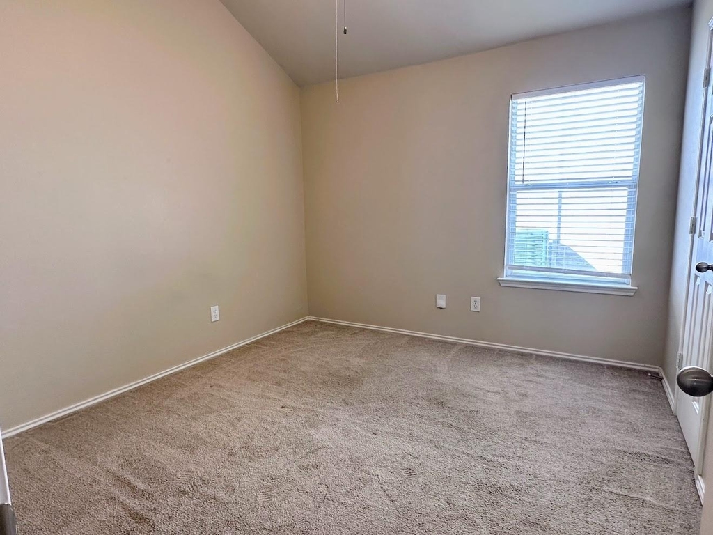9220 Lenox Drive - Photo 15