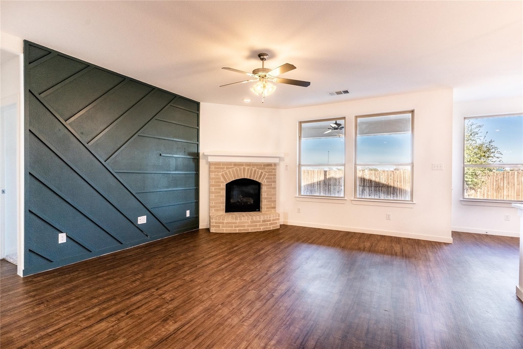 1123 Bantham - Photo 1