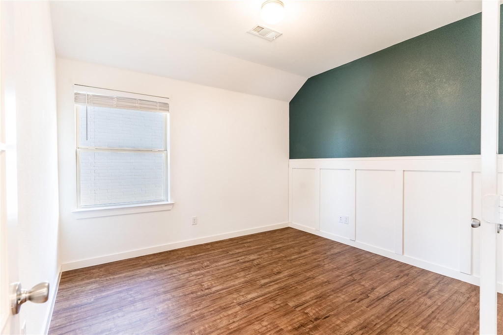 1123 Bantham - Photo 10