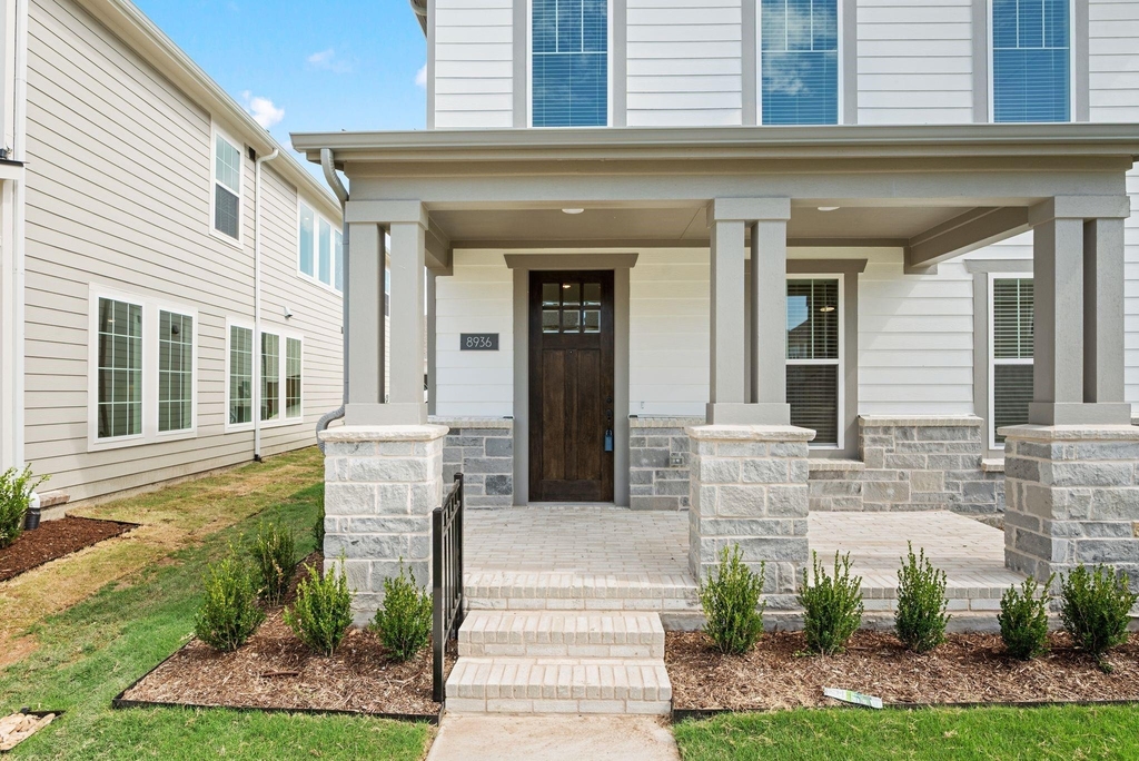 8936 Magnet Drive - Photo 3