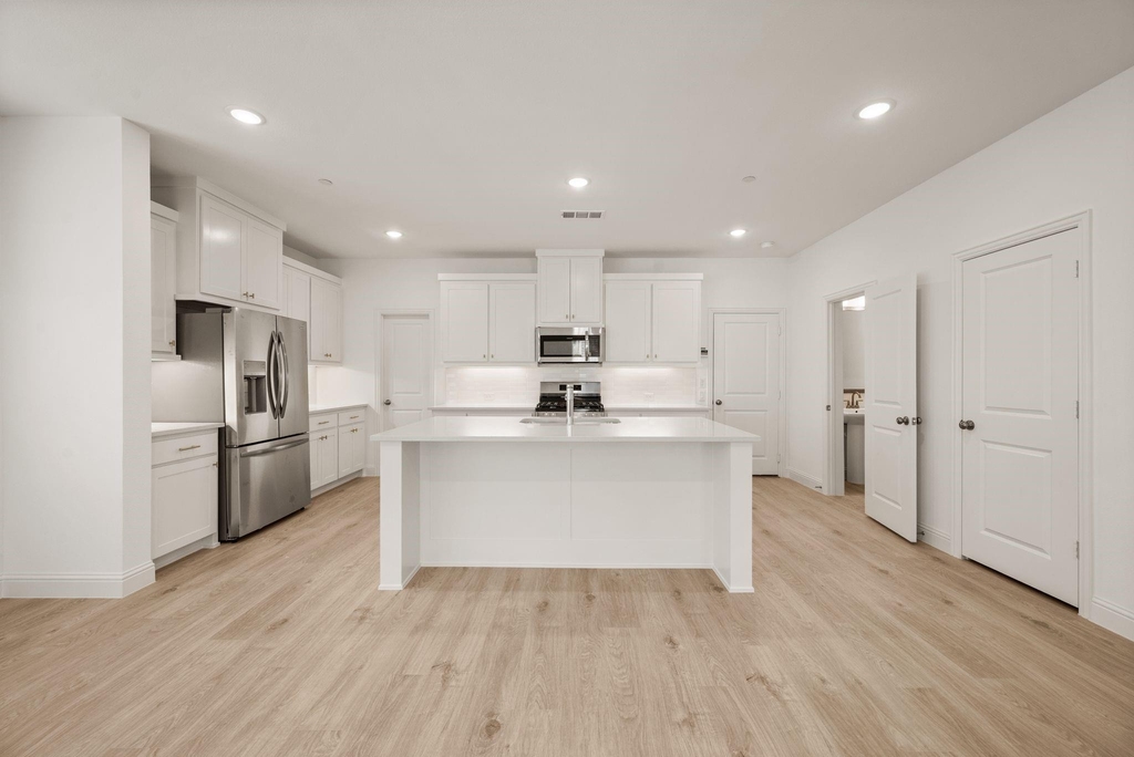 8936 Magnet Drive - Photo 11