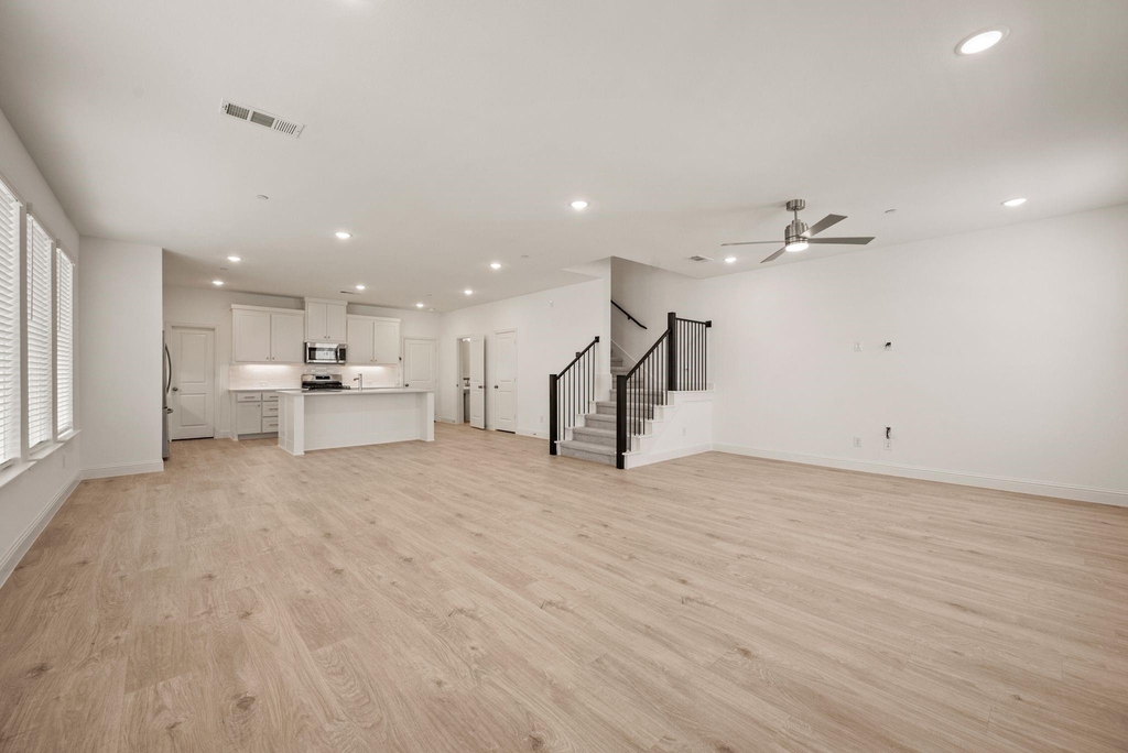 8936 Magnet Drive - Photo 6