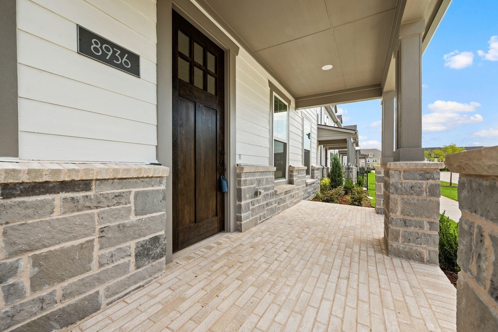 8936 Magnet Drive - Photo 4