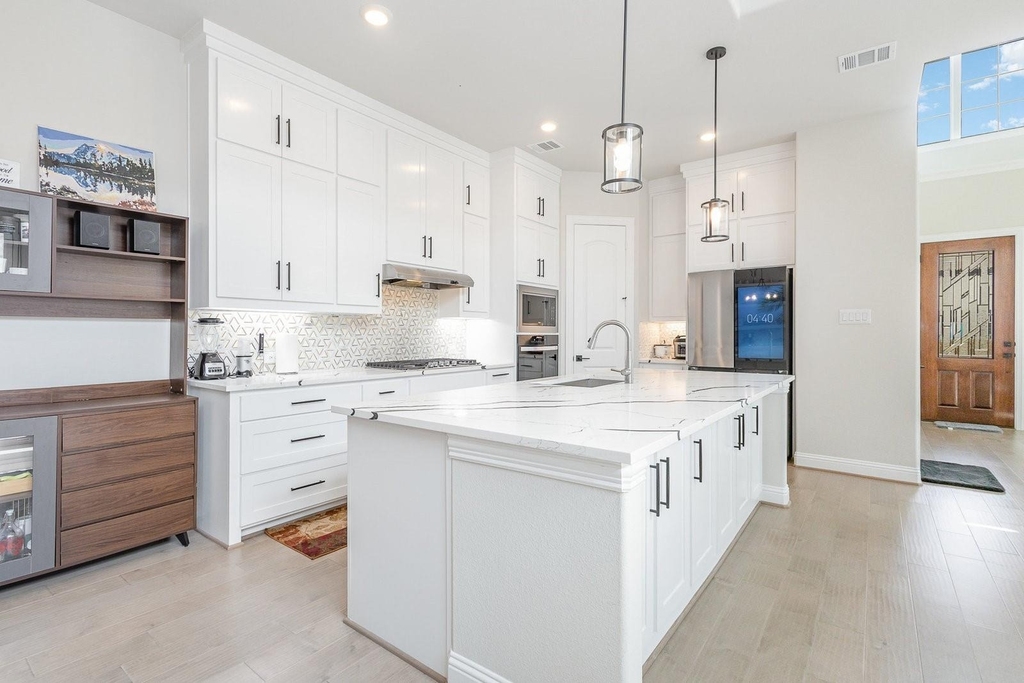 4954 Daybreak Drive - Photo 8