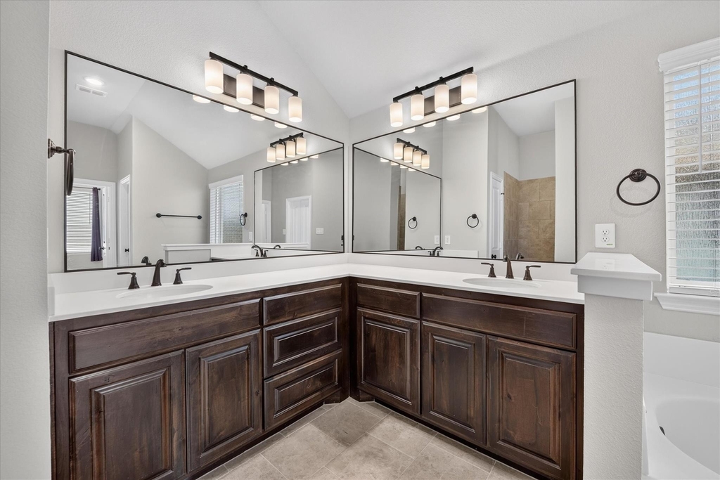 412 Brinkley Drive - Photo 17