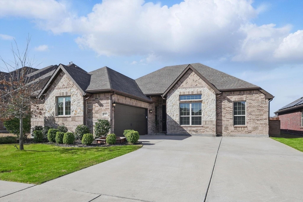 4303 Juniper Lane - Photo 1