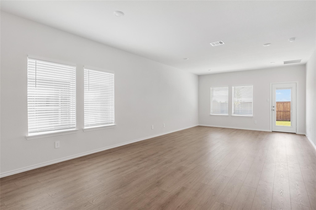 3420 Spur Run Road - Photo 8