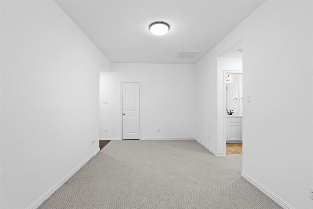 14220 Greenside Drive - Photo 29