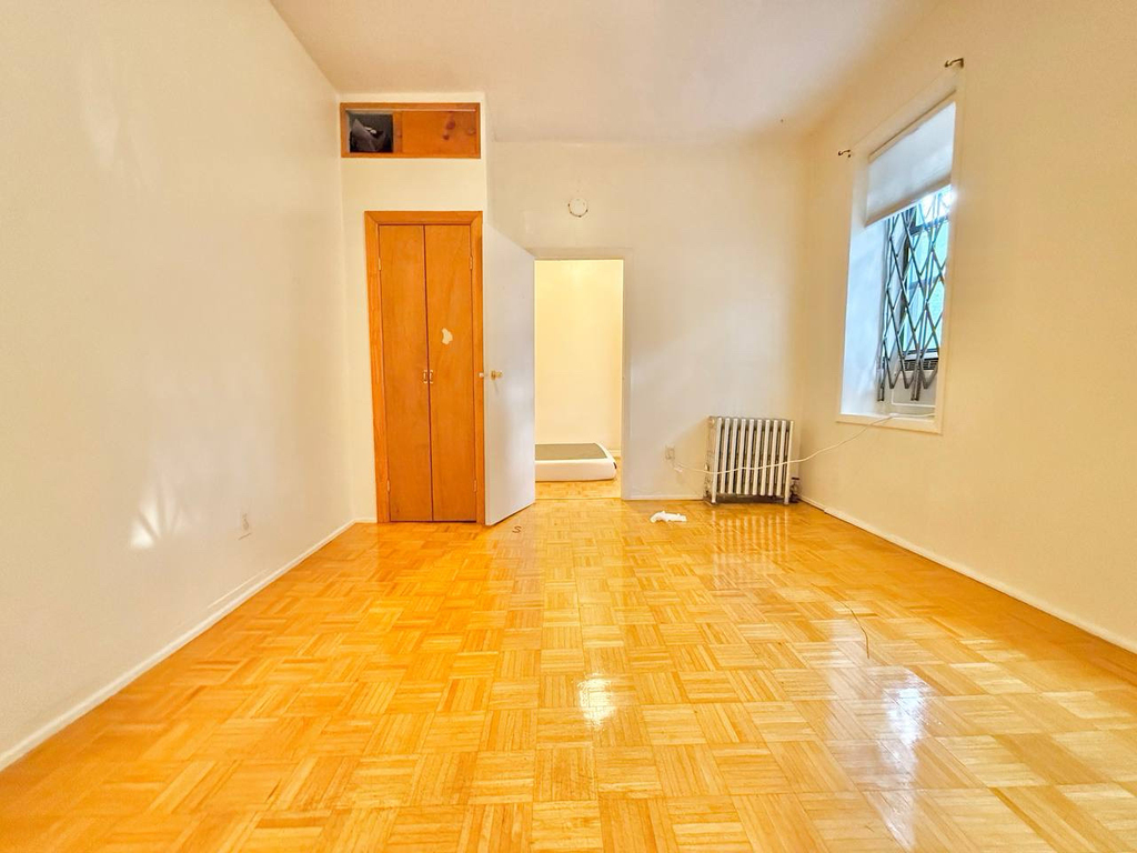 322 Rodney Street - Photo 5