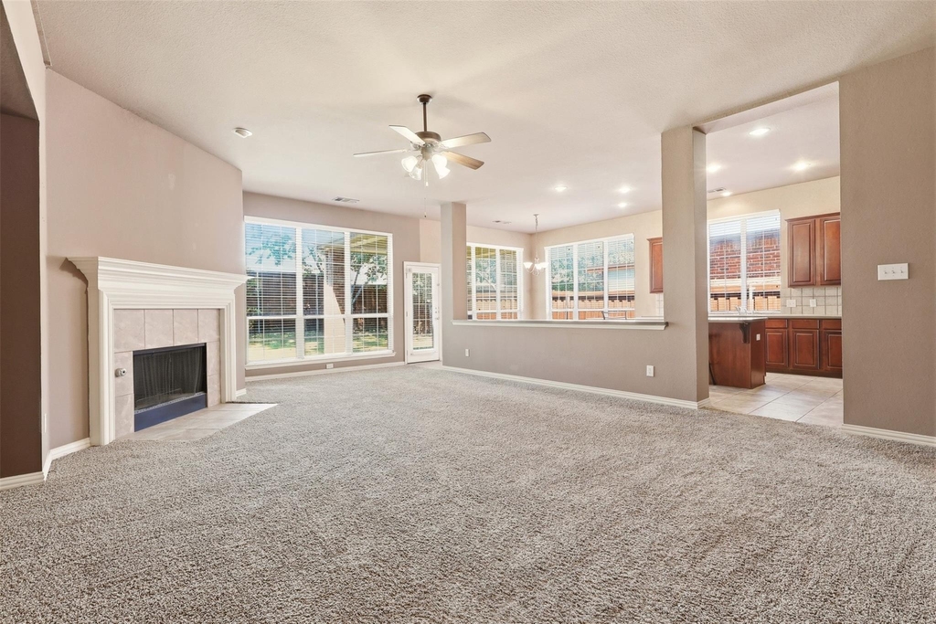 2633 Deer Hollow Drive - Photo 8