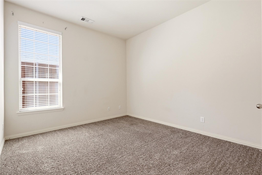 2633 Deer Hollow Drive - Photo 20