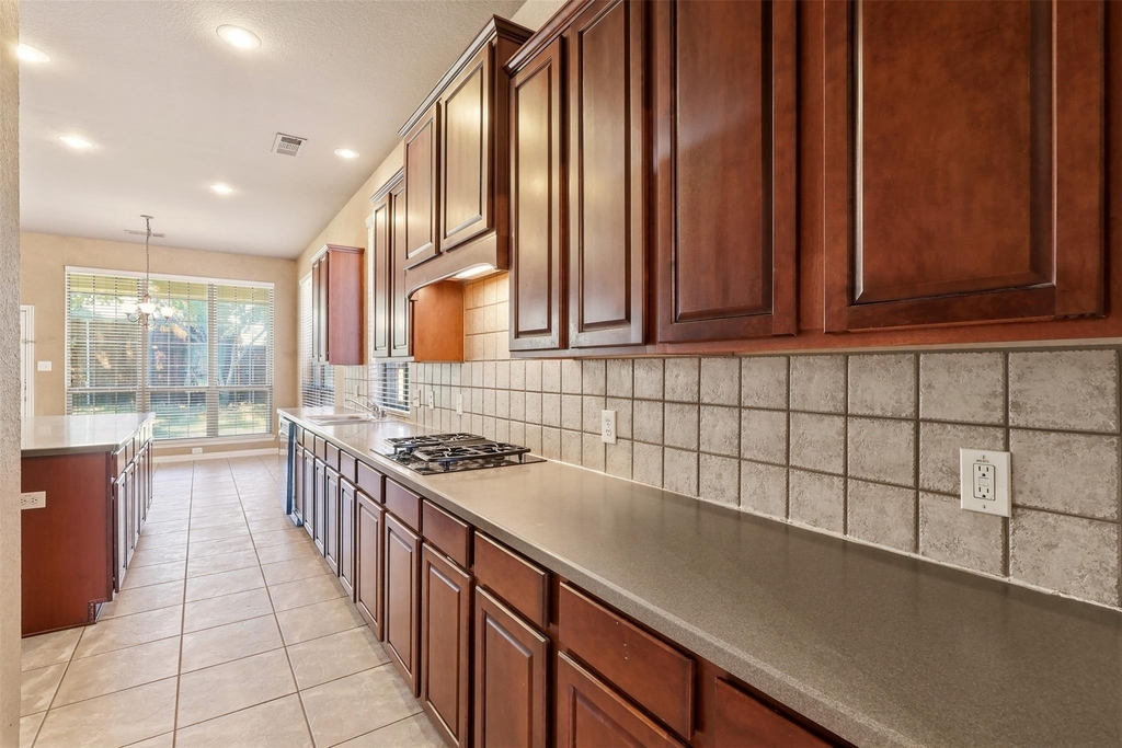 2633 Deer Hollow Drive - Photo 5