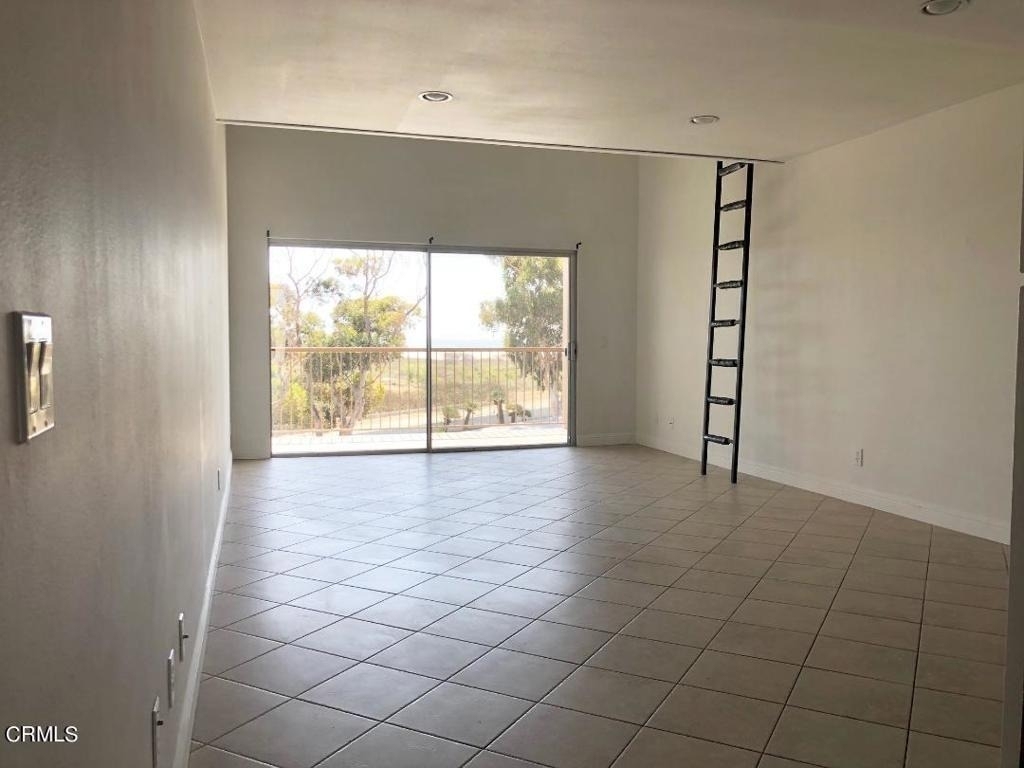 924 Lighthouse Way - Photo 3