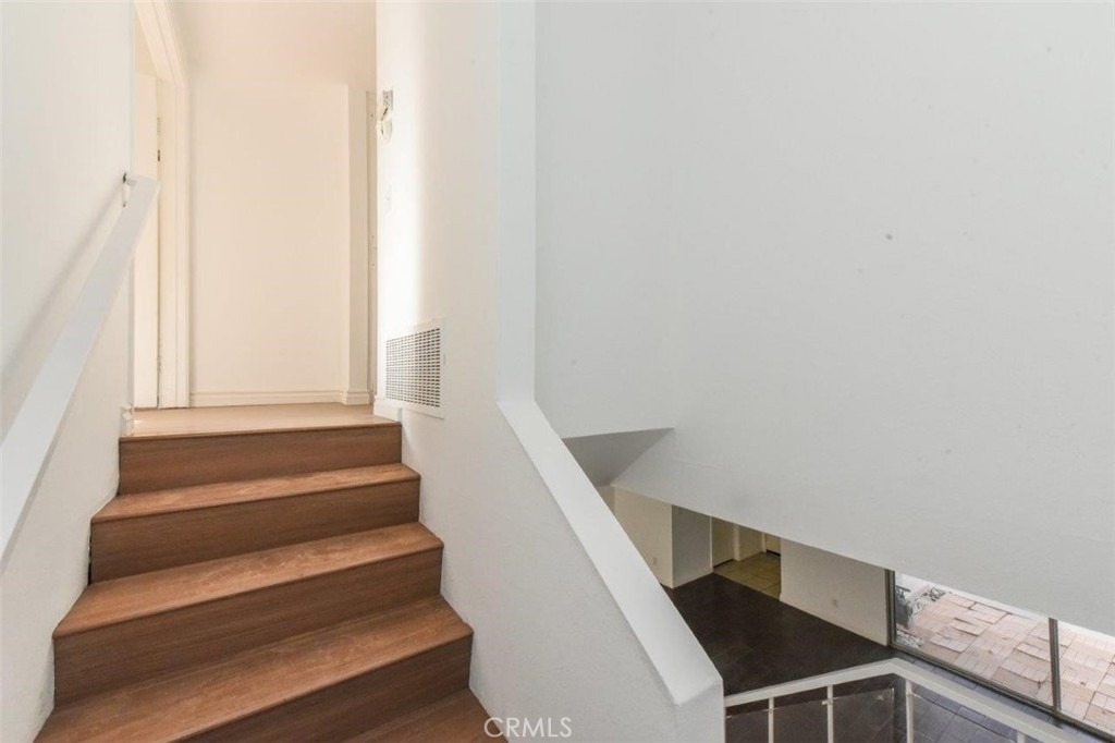 2057 Dacian Street - Photo 12