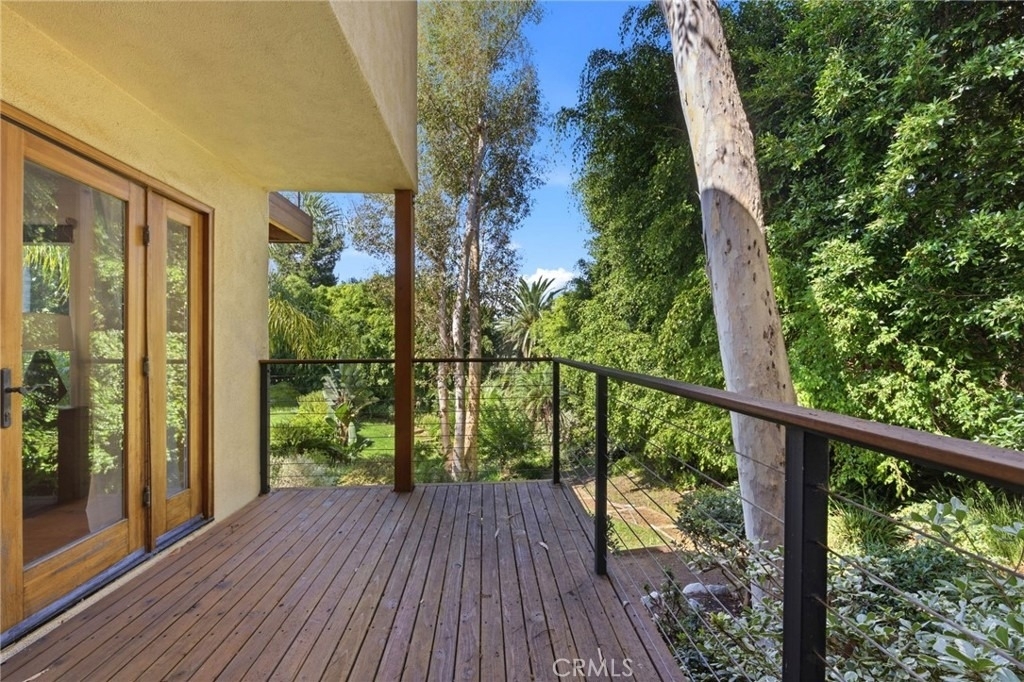 3635 Serra Road - Photo 29