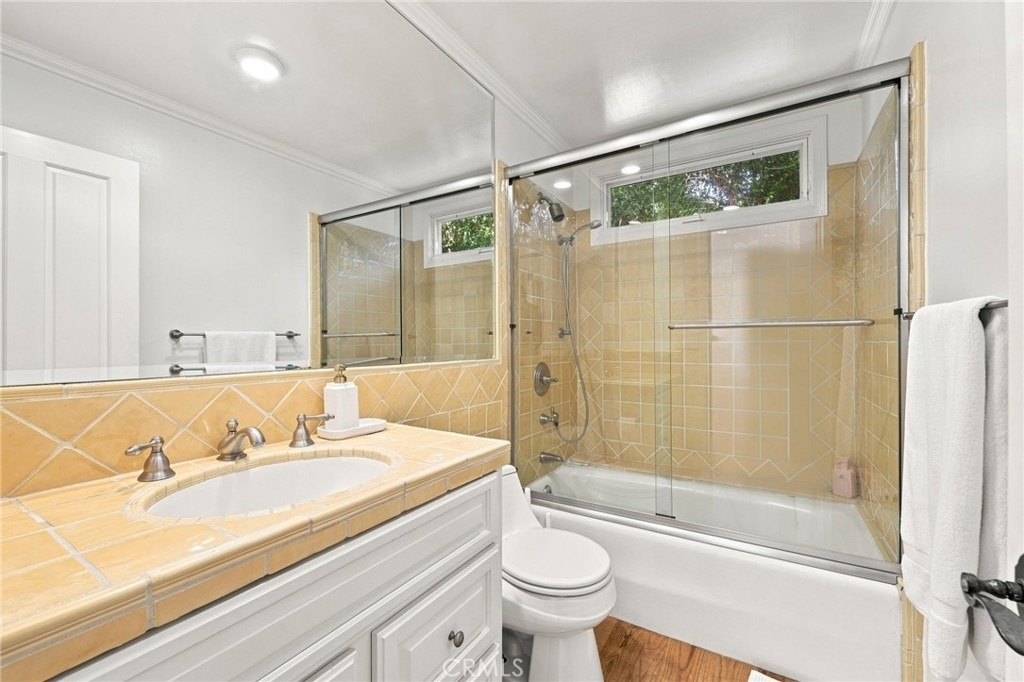 3635 Serra Road - Photo 24