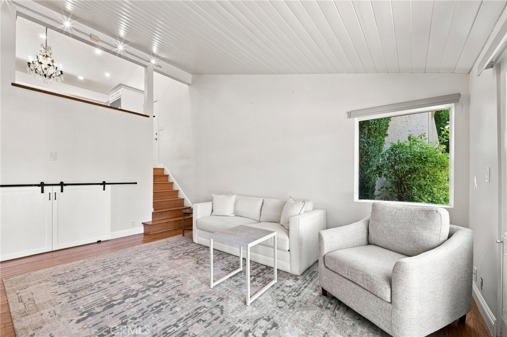 3635 Serra Road - Photo 7