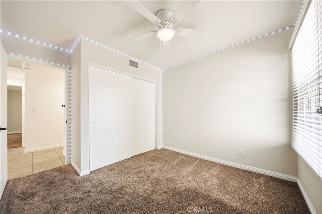 27546 Evron Avenue - Photo 26
