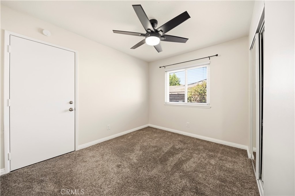 27546 Evron Avenue - Photo 20