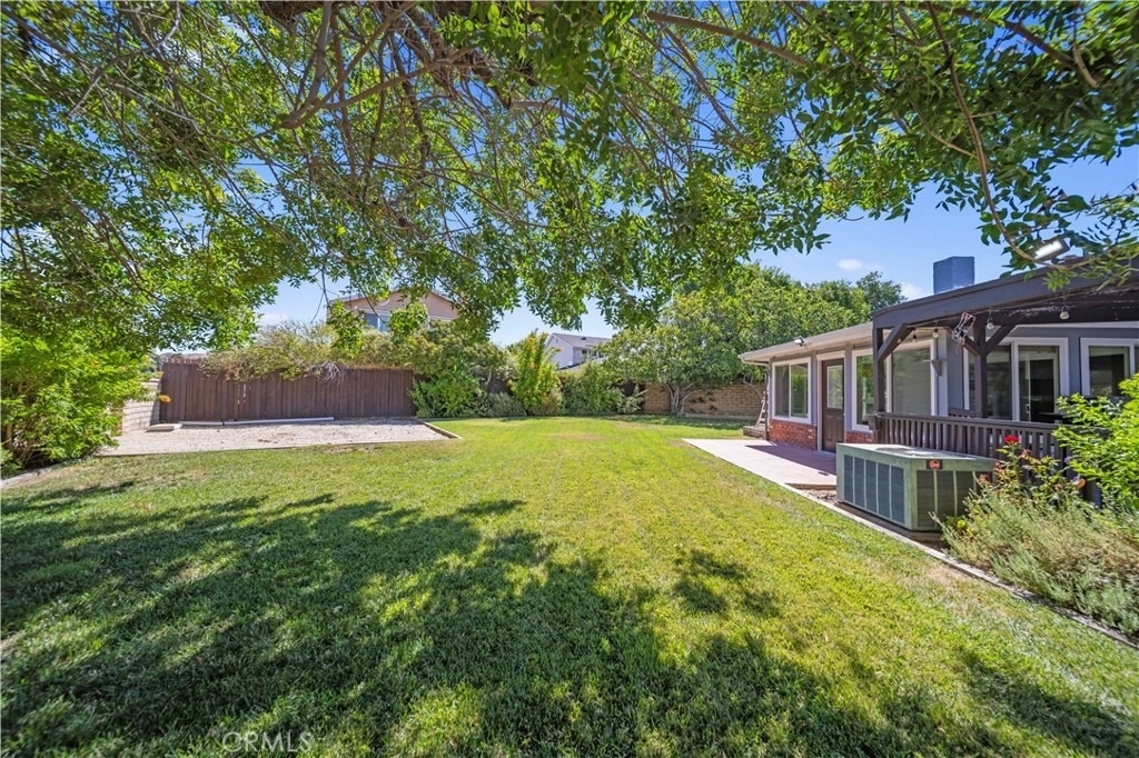 27546 Evron Avenue - Photo 52