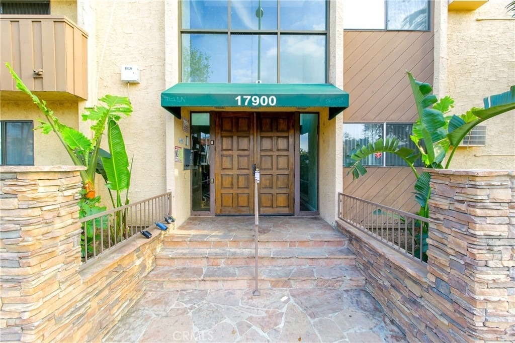 17900 Sherman Way - Photo 0