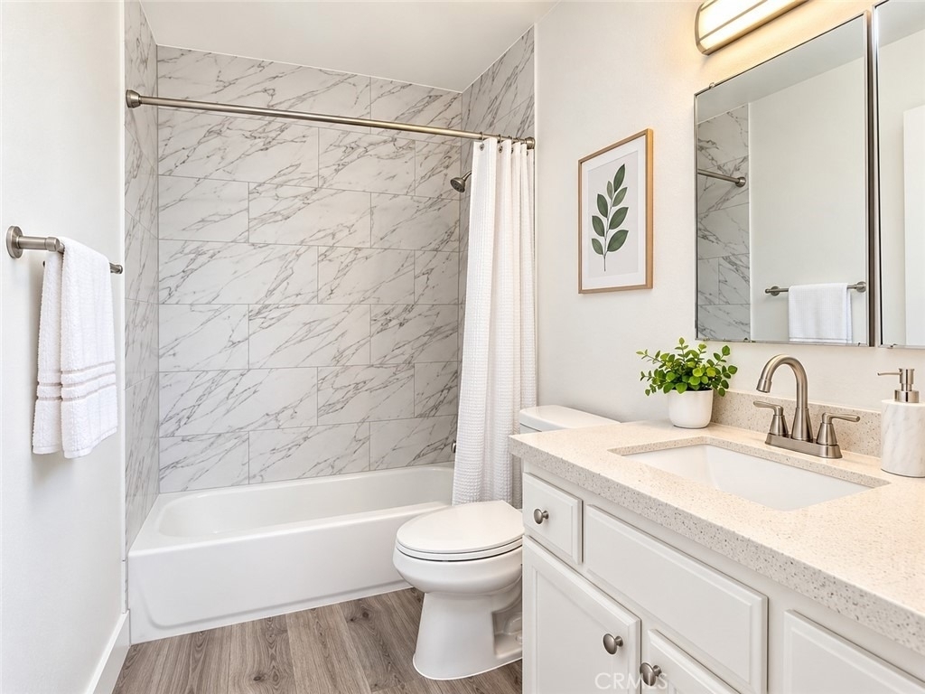 11657 Oxnard Street - Photo 15