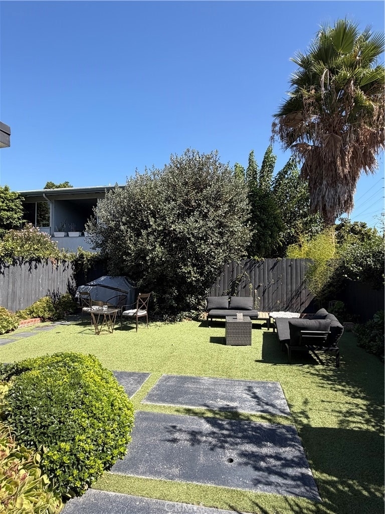 11525 Moorpark Street - Photo 19