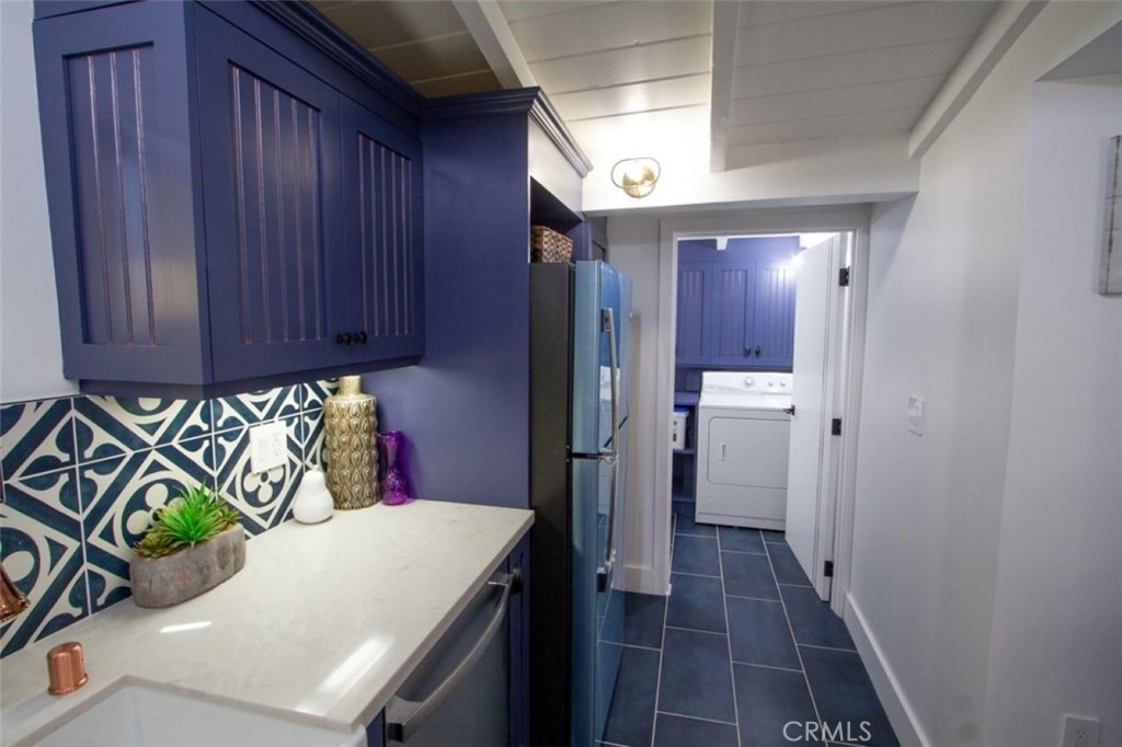 11525 Moorpark Street - Photo 12