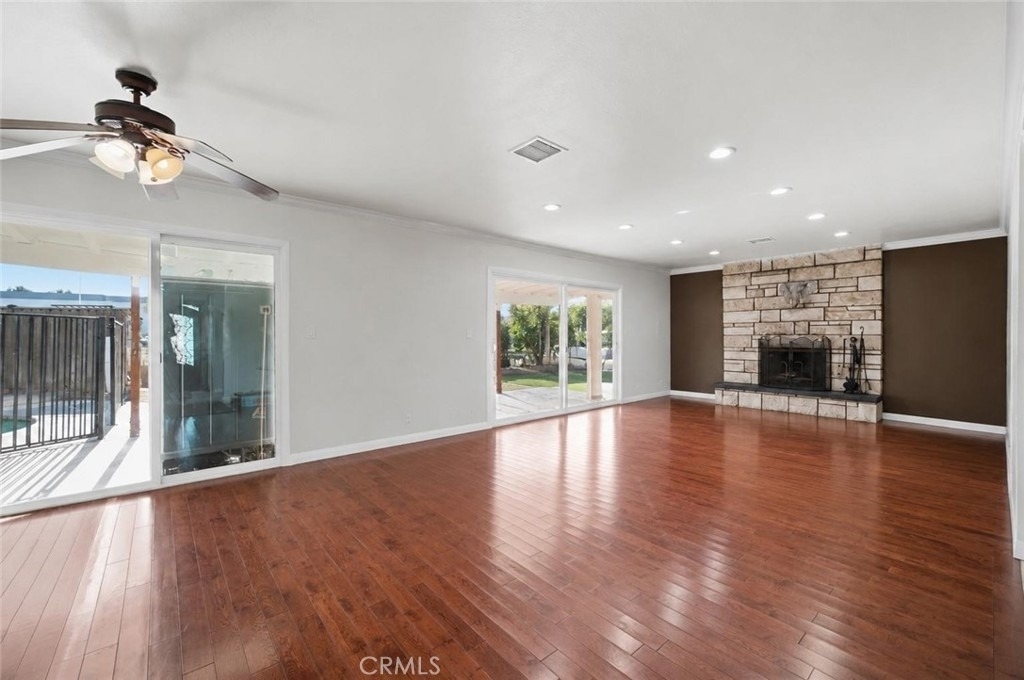 18930 Cantara Street - Photo 4