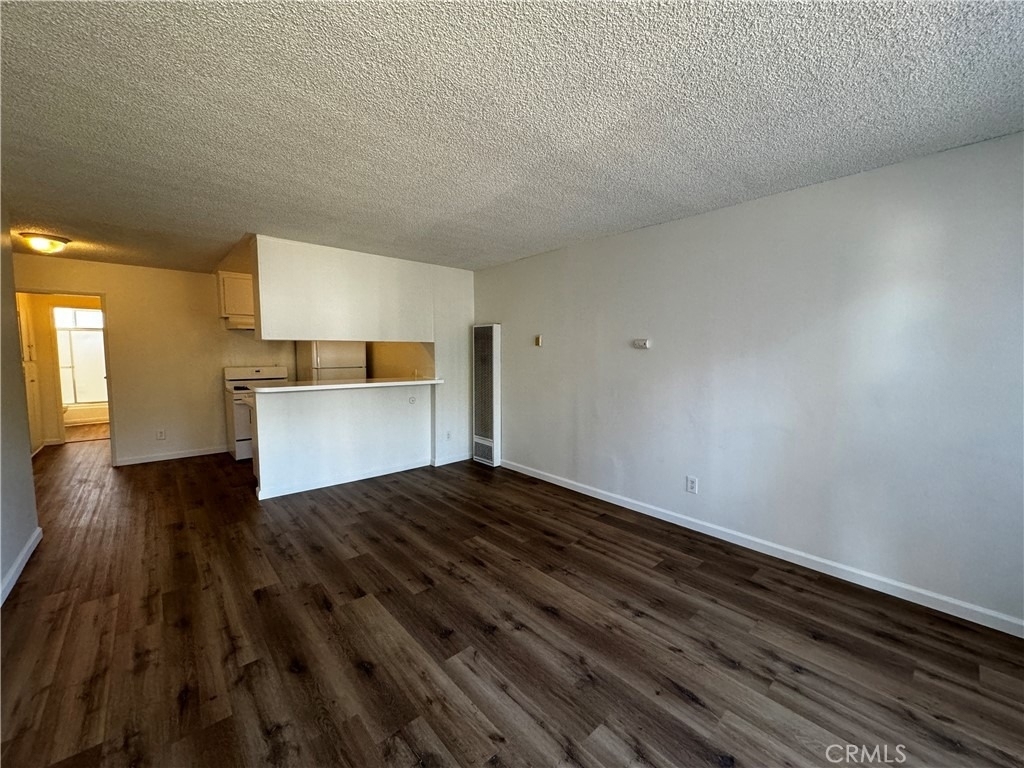 3920 Marathon Street - Photo 1