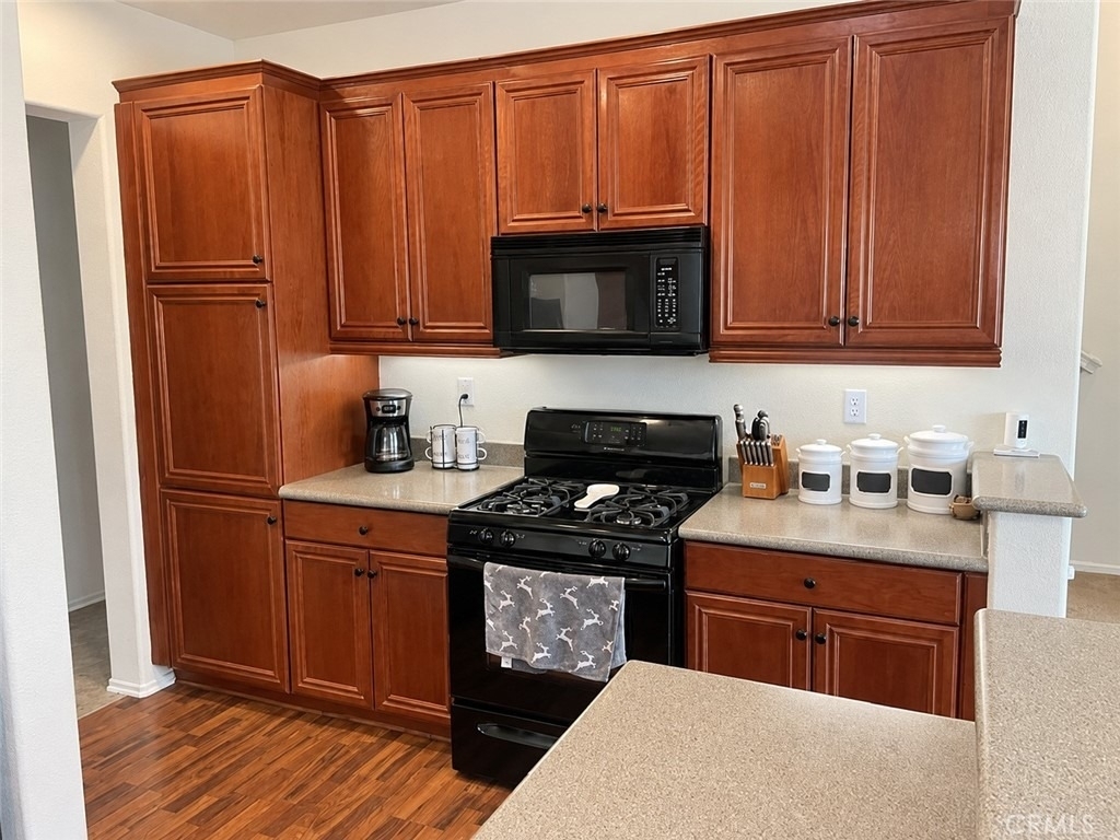 33640 W Winston Way - Photo 5