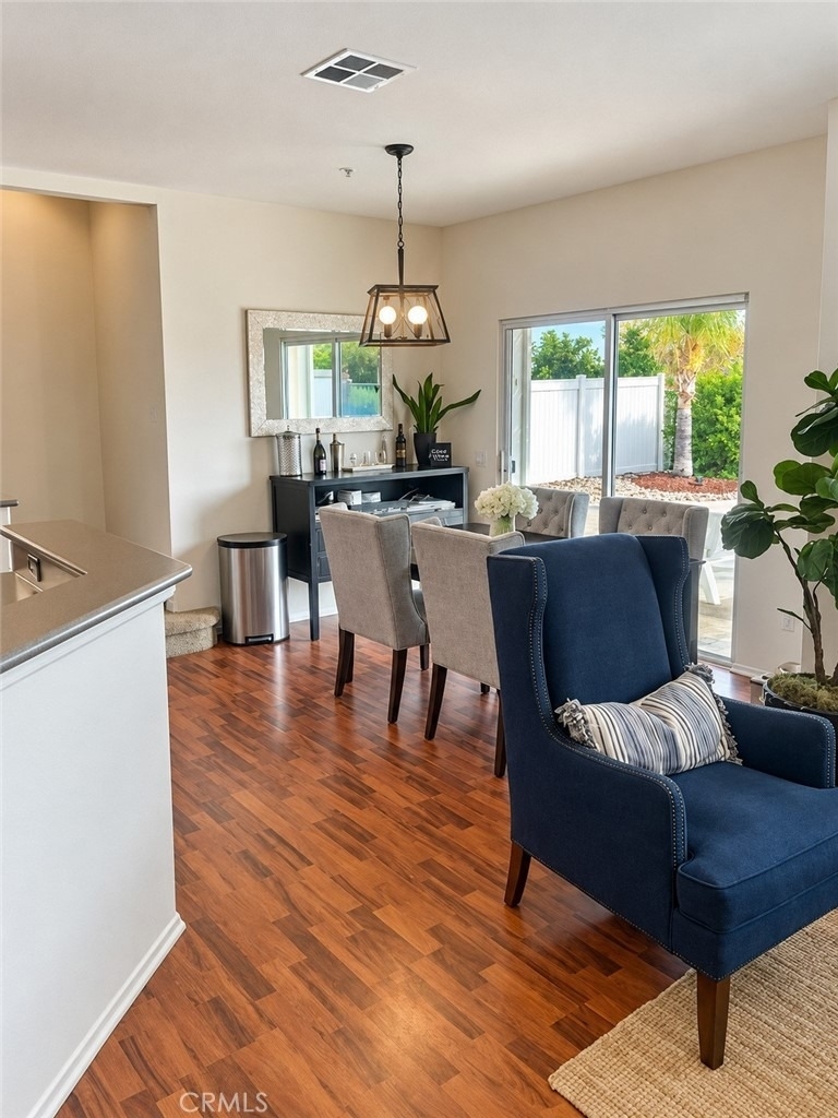 33640 W Winston Way - Photo 3